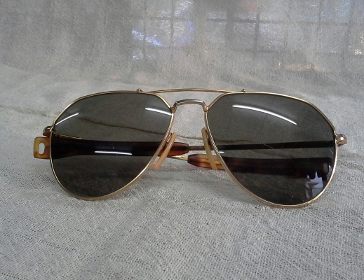 อภิมหาเทพแว่นตาตัวพ่อบิดา รุ่นหายาก! AO SKYMASTER AVIATOR SPORT USA อภิมหาเทพแว่นตาตัวพ่อบิดา รุ่นหายาก! AO SKYMASTER AVIATOR SPORT USA
