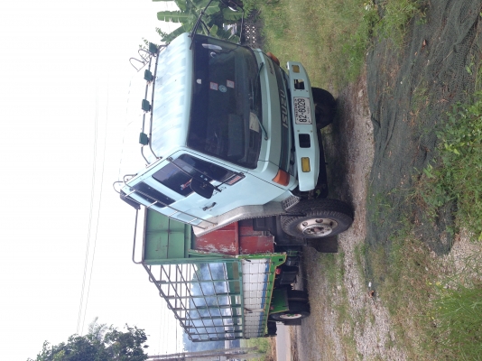 ขาย ROCKY 165HP สภาพสวย 7.2m 0863425863 รถอยู่ระยองครับ