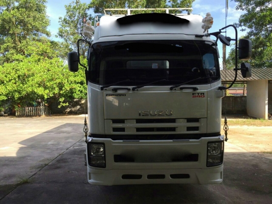 รถอีซูซุ 6 ล้อ  FTR  240 แรงม้า. ปี 56. ( รถวิ่ง 6x,xxx กม. )   สนใจติดต่อ  081 - 6079515