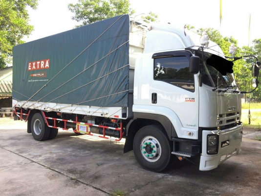 รถอีซูซุ 6 ล้อ  FTR  240 แรงม้า. ปี 56. ( รถวิ่ง 6x,xxx กม. )   สนใจติดต่อ  081 - 6079515