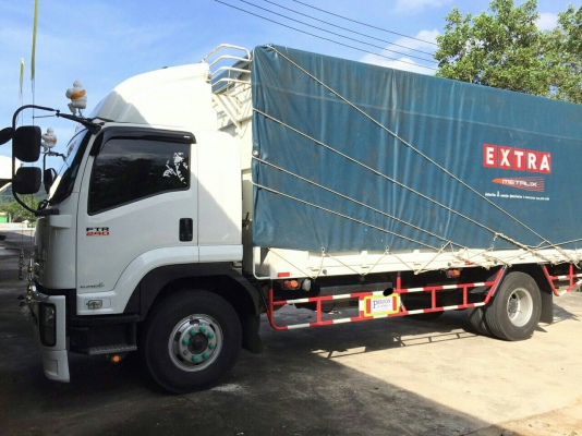 รถอีซูซุ 6 ล้อ  FTR  240 แรงม้า. ปี 56. ( รถวิ่ง 6x,xxx กม. )   สนใจติดต่อ  081 - 6079515