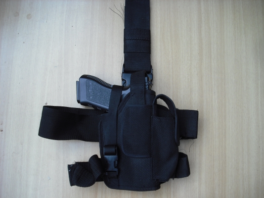 ซองปืนและกระเป๋าติดขา