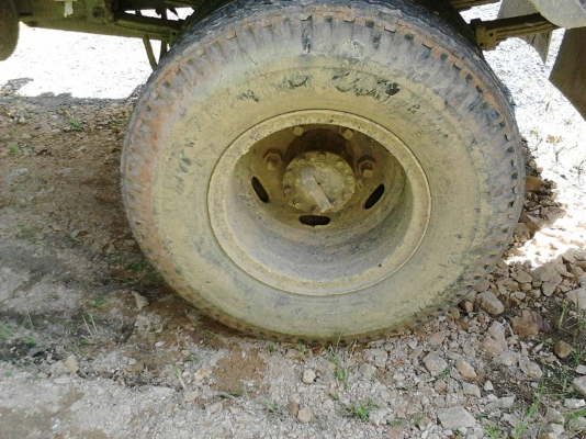 รถมิตซู 6 ล้อดั้ม 115 แรงม้า. ปี 38    สนใจติดต่อ  081 - 6079515