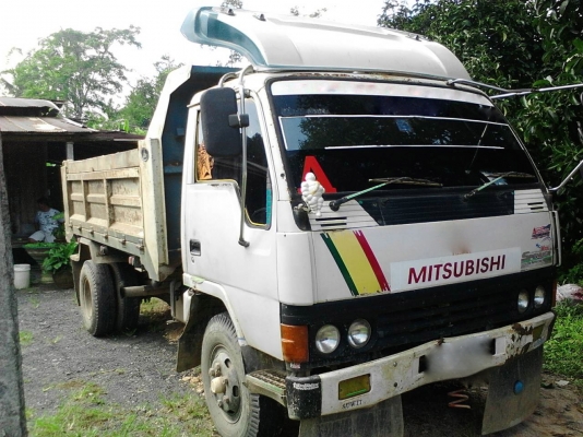 รถมิตซู 6 ล้อดั้ม 115 แรงม้า. ปี 38    สนใจติดต่อ  081 - 6079515