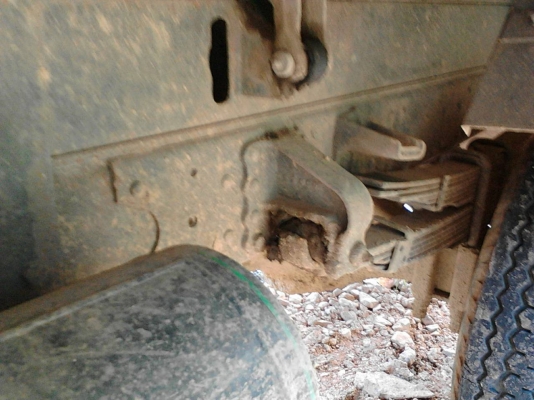 รถมิตซู 6 ล้อดั้ม 115 แรงม้า. ปี 38    สนใจติดต่อ  081 - 6079515