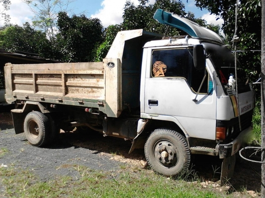 รถมิตซู 6 ล้อดั้ม 115 แรงม้า. ปี 38    สนใจติดต่อ  081 - 6079515