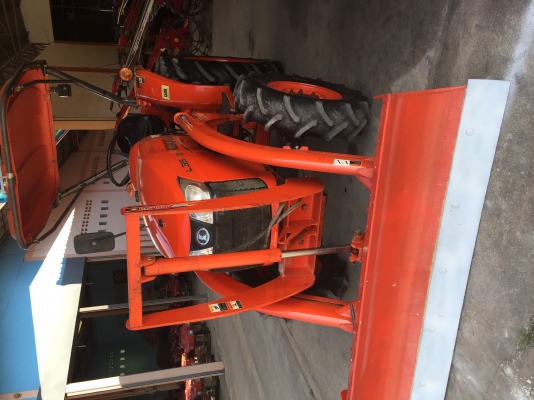 ขายรถไถคูโบต้า L3608 พร้อมอุกรณ์ ดันดินหน้าคานบนและโลตารี่ ชั่วโมงการทำงาน 1077ชั่วโมง รถสภาพดีมาก พร้อมใช้งาน