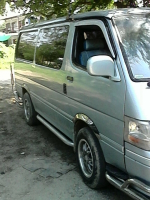 ขายรถตู้หัวจรวด ขายรถตู้หัวจรวด