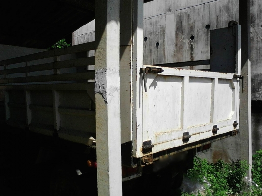 รถฮีโน่ 6 ล้อดั้ม KM - 310  117 แรงม้า.  ( มีขาย 2 คัน. )   สนใจติดต่อ  081 - 6079515