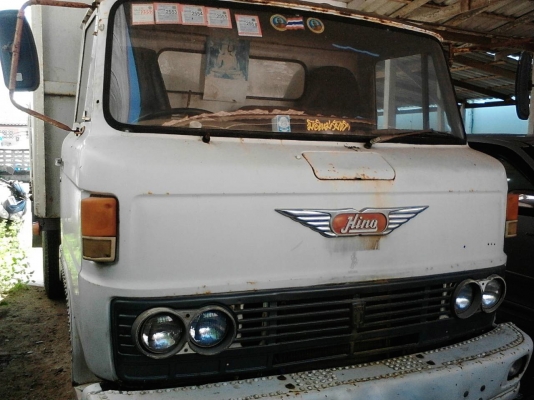 รถฮีโน่ 6 ล้อดั้ม KM - 310  117 แรงม้า.  ( มีขาย 2 คัน. )   สนใจติดต่อ  081 - 6079515