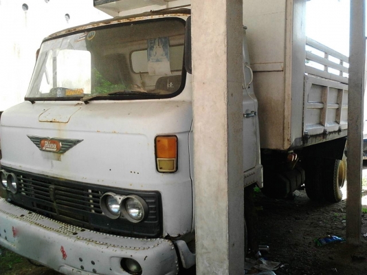 รถฮีโน่ 6 ล้อดั้ม KM - 310  117 แรงม้า.  ( มีขาย 2 คัน. )   สนใจติดต่อ  081 - 6079515