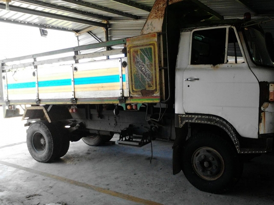 รถฮีโน่ 6 ล้อดั้ม KM - 310  117 แรงม้า.  ( มีขาย 2 คัน. )   สนใจติดต่อ  081 - 6079515