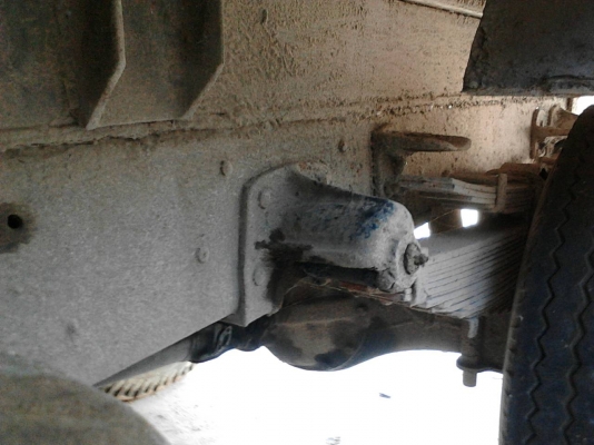 รถฮีโน่ 6 ล้อดั้ม KM - 310  117 แรงม้า.  ( มีขาย 2 คัน. )   สนใจติดต่อ  081 - 6079515