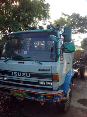 ขายรถบรรทุก6ล้อ