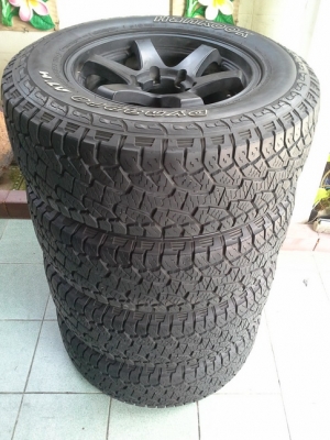Max + Hankook AT 265/65/17 ปี13 สวยๆ 1ชุด