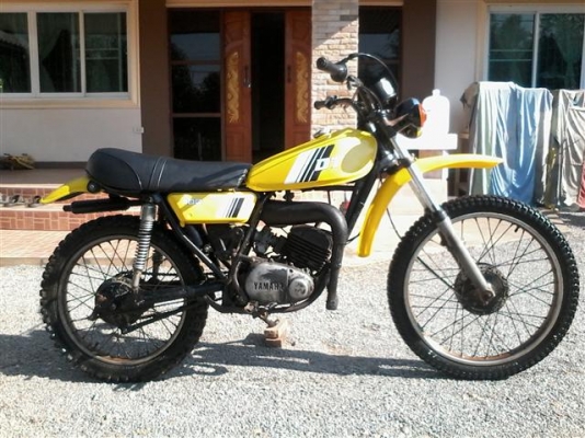 ขาย DT100 ไม่มีเอกสารออกใบซื้อขายเครื่องดีพอใช้ระบบไฟต้องไปต่อเองเหมาะเอาไปปั้นต่อราคาเบาๆ 6500 บาท