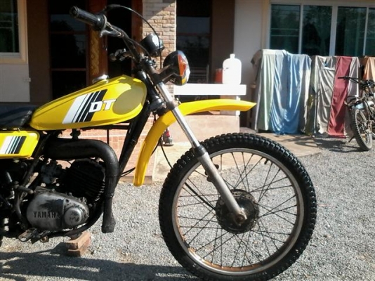 ขาย DT100 ไม่มีเอกสารออกใบซื้อขายเครื่องดีพอใช้ระบบไฟต้องไปต่อเองเหมาะเอาไปปั้นต่อราคาเบาๆ 6500 บาท