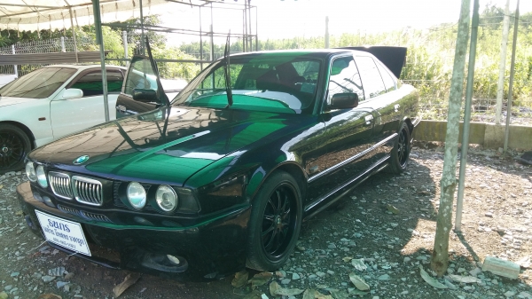 ขายด่วนครับ BMW 525AI เครื่อง 2500   พร้อมใช้ครับ ราคานี้ ไม่รวมเครื่องเสียง ครับ