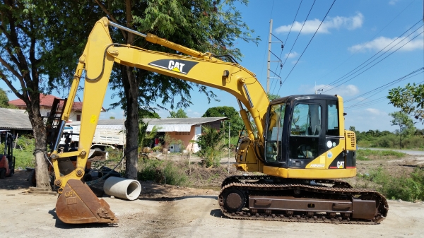 ขายด่วนรถแม็คโครCAT 314 C ซีเรียสูงแรงประหยัดชั่วโม่งทำงานน้อยแอร์เย็นมาก รถนอกนำเข้ายังไม่เคยใช้งาน ในเมืองไทยเลย