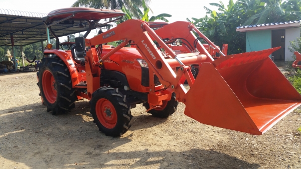 ขายรถไถคูโบต้า  KUBOTA     L4708SP (4WD)พร้อมบุ้งกี๋