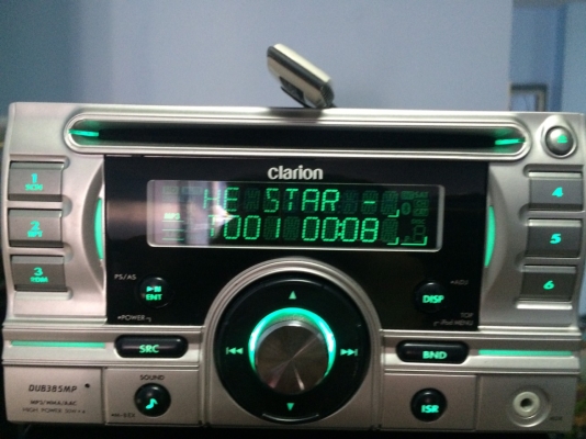 Clarion DUB385MP USB IPOD MP3 CD AUX ปรีเอ้า2ชุด 728ตัวแปรสีไฟเครื่องเล่น สภาพสวย มือ2 ญี่ปุ่น