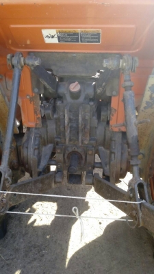 ขายรถไถคูโบต้าL3608พร้อมใบมีด ผาน โรตาลี่ และล้อเหล็กกันจมเล่มทะเบียนพร้อมโอน ขายรถไถคูโบต้าL3608พร้อมใบมีด ผาน โรตาลี่ และล้อเหล็กกันจมเล่มทะเบียนพร้อมโอน