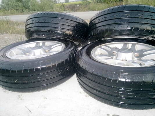 ล้อแม็ก6รู+ยางบริสโตนลงพื้นปี15 ยางใหม่มาก98\% ดอกยางเต็ม ล้อแม็ก6รู+ยางบริสโตนลงพื้นปี15 ยางใหม่มาก98\% ดอกยางเต็ม