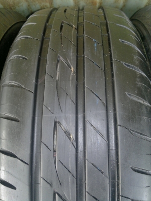 ล้อแม็ก6รู+ยางบริสโตนลงพื้นปี15 ยางใหม่มาก98\% ดอกยางเต็ม ล้อแม็ก6รู+ยางบริสโตนลงพื้นปี15 ยางใหม่มาก98\% ดอกยางเต็ม