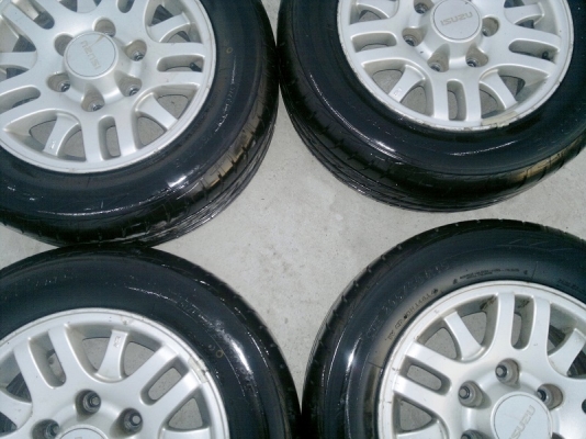 ล้อแม็ก6รู+ยางบริสโตนลงพื้นปี15 ยางใหม่มาก98\% ดอกยางเต็ม