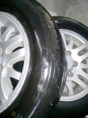 ล้อแม็ก6รู+ยางบริสโตนลงพื้นปี15 ยางใหม่มาก98\% ดอกยางเต็ม ล้อแม็ก6รู+ยางบริสโตนลงพื้นปี15 ยางใหม่มาก98\% ดอกยางเต็ม