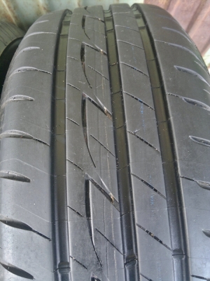 ล้อแม็ก6รู+ยางบริสโตนลงพื้นปี15 ยางใหม่มาก98\% ดอกยางเต็ม ล้อแม็ก6รู+ยางบริสโตนลงพื้นปี15 ยางใหม่มาก98\% ดอกยางเต็ม