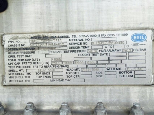 ต้องการขายหัวลาก Volvo FM13-400HP และหางลากจำนวน 48,000 ลิตร (มาดูรถได้ที่ศรีราชา ไม่มีค่าใช้จ่ายน่ะครับ)