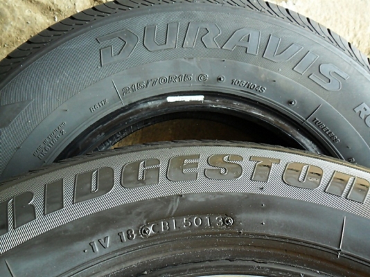 ยางกระบะขอบ15 บริดสโตน215-70-R15ลงพื้นปี14 (4เส้น3,900) ยางกระบะขอบ15 บริดสโตน215-70-R15ลงพื้นปี14 (4เส้น3,900)