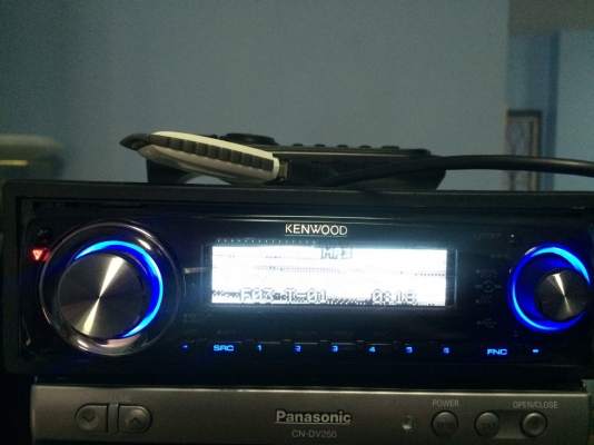 KENWOOD U737 USB IPOD MP3 CD AUX ปรีเอ้า3ชุด จอกราฟฟิก ลูกเล่นเยอะ พร้อมรีโมท สภาพสวย มือ2 ญี่ปุ่น