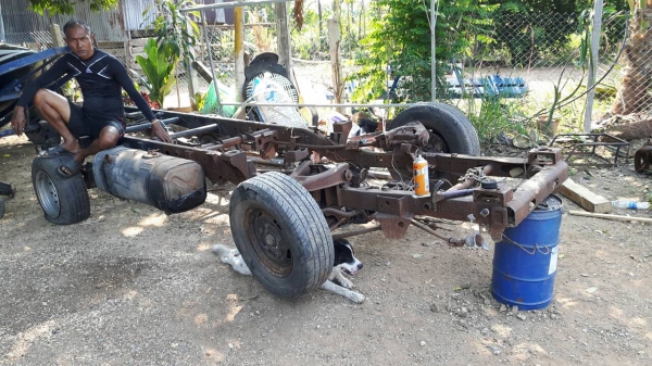 ขายคัชชีรถเกีย4ล้อพร้อมเพลาหน้าหลังตามสภาพ