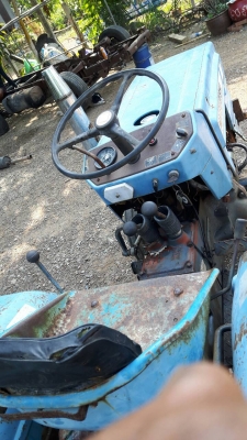 ขายรถไถยี่ห้อมิตรซูตามสภาพเครื่องเกียดีมากติดง่ายพร้อมโลตารีงดต่อรองครับ