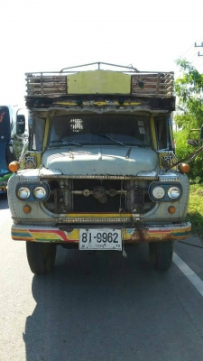 สิบล้อหัวยาว HO7C 185 แรง พวงมาลัย เพาเวอร์ ช่วงล่างเดิม รถพร้อมใช้งาย เอกสารพร้อมโอน