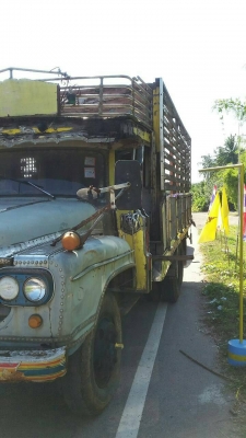 สิบล้อหัวยาว HO7C 185 แรง พวงมาลัย เพาเวอร์ ช่วงล่างเดิม รถพร้อมใช้งาย เอกสารพร้อมโอน สิบล้อหัวยาว HO7C 185 แรง พวงมาลัย เพาเวอร์ ช่วงล่างเดิม รถพร้อมใช้งาย เอกสารพร้อมโอน