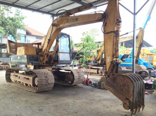 KOMATSU PC100L-1 เก่านอกไม่เคยใช้งานในไทย สภาพดีพร้อมใช้งาน