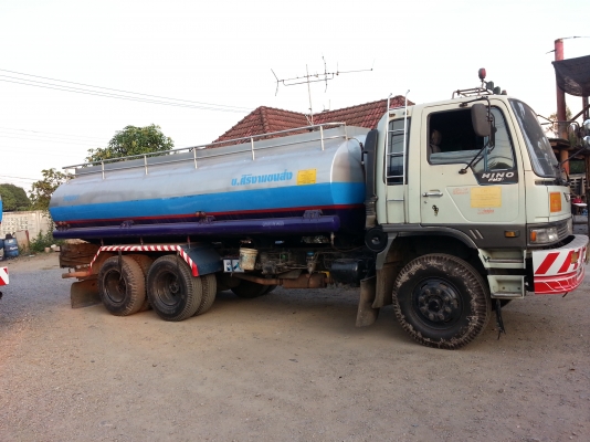 ขายรถน้ำ/น้ำมัน HINO FM3M  2เพลา เครื่อง245แรง