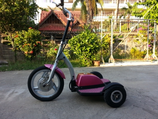 รถสามล้อไฟฟ้าแบบยืนขับ มือสองญี่ปุ่น
