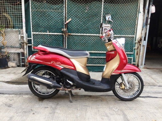 Fino ปี 55 รุ่น Classic สีแดง