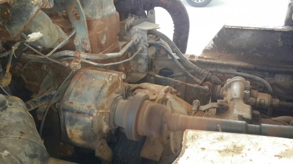 ขายด่วนรถโม่ปูนNISSANCW430H 230แรงสองเพลาสภาพพร้อมใช้งานโทร0856842587