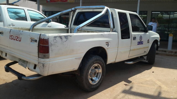 รถขับเคลื่อน4ล้อ 2ประตู สภาพดี โฟร์วิลใช้ได้ สภาพพร้อมใช้งาน ชุดโอนพร้อม