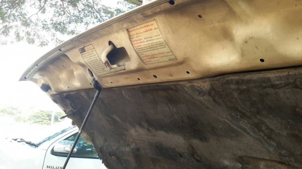 รถขับเคลื่อน4ล้อ 2ประตู สภาพดี โฟร์วิลใช้ได้ สภาพพร้อมใช้งาน ชุดโอนพร้อม