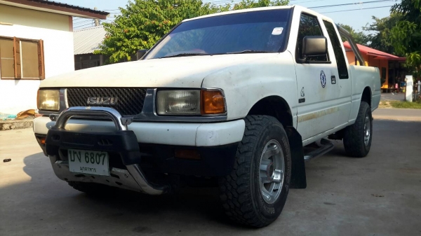 รถขับเคลื่อน4ล้อ 2ประตู สภาพดี โฟร์วิลใช้ได้ สภาพพร้อมใช้งาน ชุดโอนพร้อม