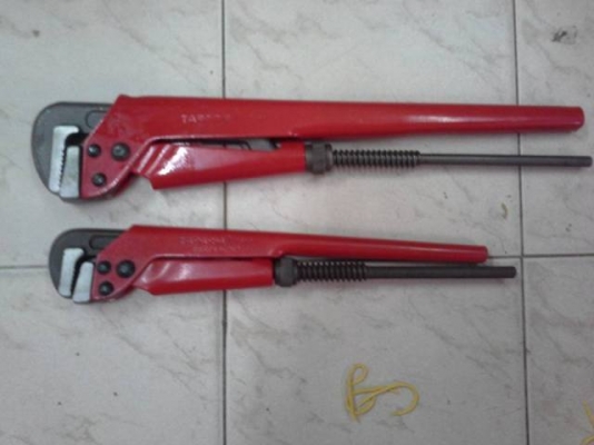 ขายคอม้าทาปาเรียแพ็คคู่12"กับ15"งานเก่าเก็บสิบกว่าปีเหล็กดี