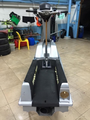 เจ็ทยืน เทา kawasaki 550 แจ่ม  สภาพพร้อมเล่น จบๆเพียง 25,000 บ.