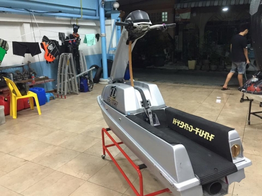 เจ็ทยืน เทา kawasaki 550 แจ่ม  สภาพพร้อมเล่น จบๆเพียง 25,000 บ.