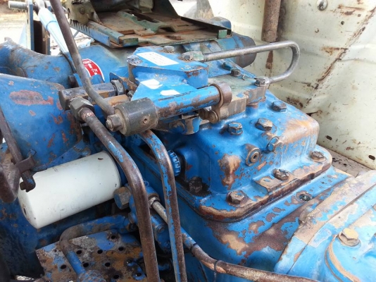แทรกเตอร์ FORD 6600  T5 เต็มตัว ใบมีด CMT ผาน 7 CMT ทะเบียนพร้อม